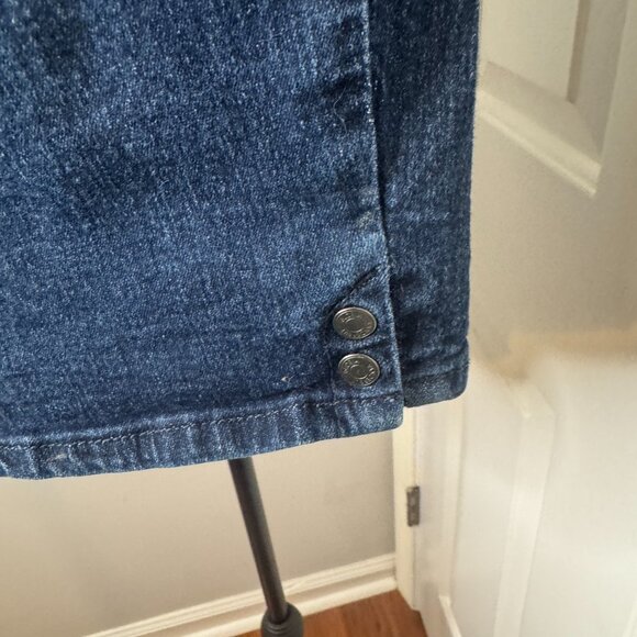 Blue Gloria Vanderbilt Long Shorts, Style Amanda, Size 16 - Picture 2 of 9